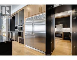 200 Grandview AVENUE - 12