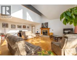 3280 TALBOT TRAIL - 8