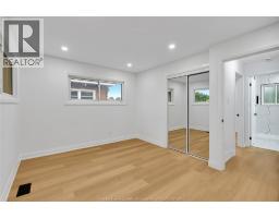 1377 GRANVILLE CRESCENT - 19