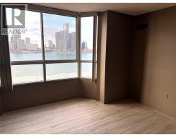 75 RIVERSIDE DRIVE East UnitNo. 804 - 17