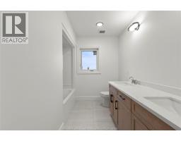 357 MARLA CRESCENT - 31
