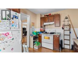 2165-2167 Dougall AVENUE - 18