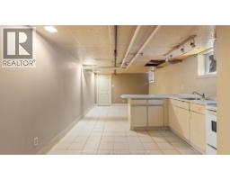 2165-2167 Dougall AVENUE - 22