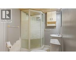 2165-2167 Dougall AVENUE - 26
