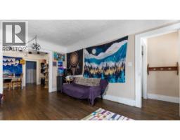 2165-2167 Dougall AVENUE - 3