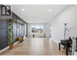 37 KINGSBRIDGE DRIVE - 14