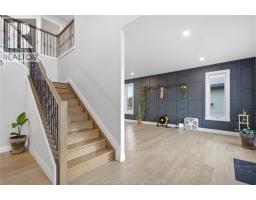 37 KINGSBRIDGE DRIVE - 16