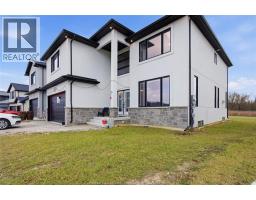37 KINGSBRIDGE DRIVE - 3