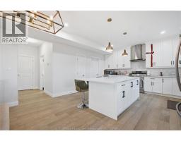 37 KINGSBRIDGE DRIVE - 5