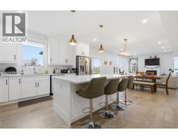 37 KINGSBRIDGE DRIVE - 8