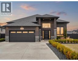 411 Thompson AVENUE - 1