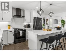411 Thompson AVENUE - 15
