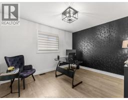 411 Thompson AVENUE - 18