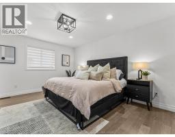 411 Thompson AVENUE - 20