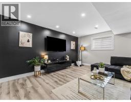 411 Thompson AVENUE - 30