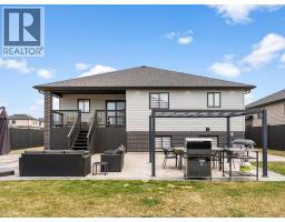 411 Thompson AVENUE - 41
