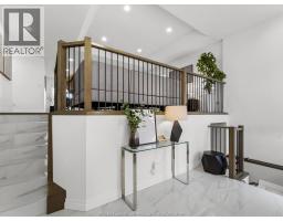411 Thompson AVENUE - 5