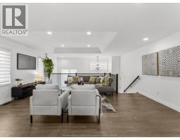 411 Thompson AVENUE - 8
