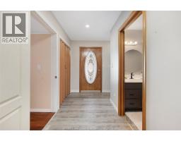 224 MERSEA RD 7 - 27