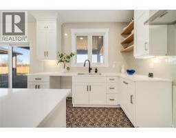LOT 13 SUMMIT - 21