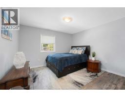 112 WASHINGTON COURT - 23