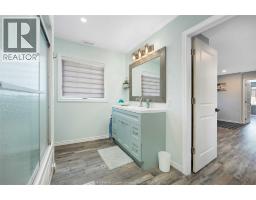 112 WASHINGTON COURT - 26