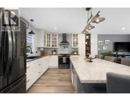 112 WASHINGTON COURT - 4
