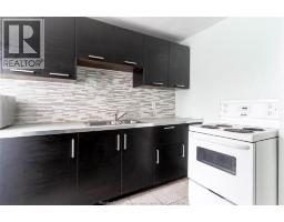 357 Josephine AVENUE - 8