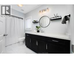 139 Blue Jay CRESCENT - 38