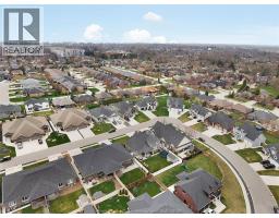 139 Blue Jay CRESCENT - 43