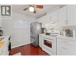 422 ROSEWOOD DRIVE - 14