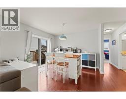 422 ROSEWOOD DRIVE - 17