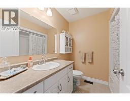 422 ROSEWOOD DRIVE - 20