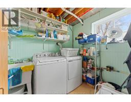 422 ROSEWOOD DRIVE - 28