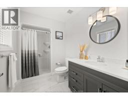 48 KINGSBRIDGE - 12