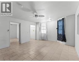 253 CURRY AVENUE - 17
