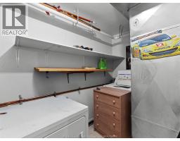 253 CURRY AVENUE - 25