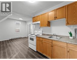 253 CURRY AVENUE - 5