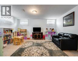 45 Orangewood BOULEVARD - 33