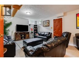 45 Orangewood BOULEVARD - 37
