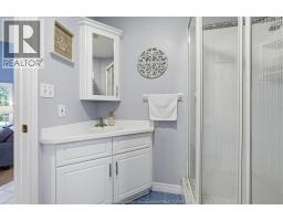 552 OLD TECUMSEH ROAD - 17