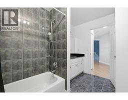 552 OLD TECUMSEH ROAD - 32