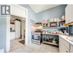 122 TALBOT STREET South - 14