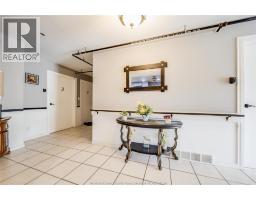 122 TALBOT STREET South - 19