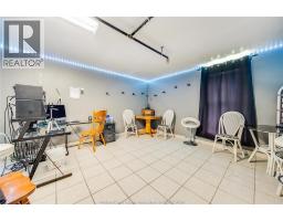 122 TALBOT STREET South - 23