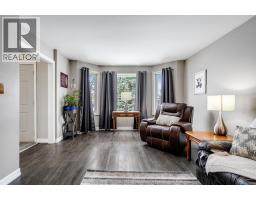 7 Stockwell CRESCENT - 15