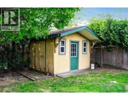 7 Stockwell CRESCENT - 45