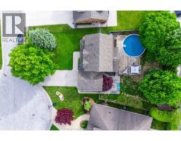 7 Stockwell CRESCENT - 50