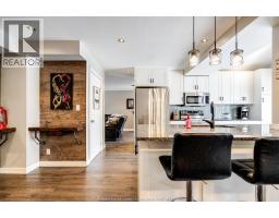 7 Stockwell CRESCENT - 8