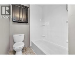 9572 TECUMSEH ROAD - 23